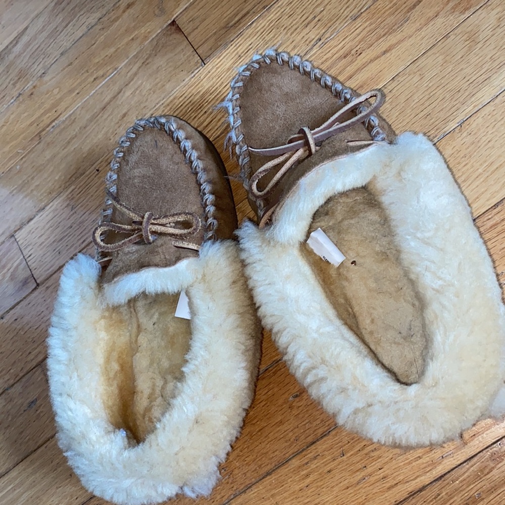 size 7 ll bean moccasins